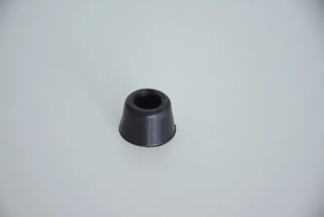 Milantoast SPARE PARTS Pied 19x13 PVC pièce four