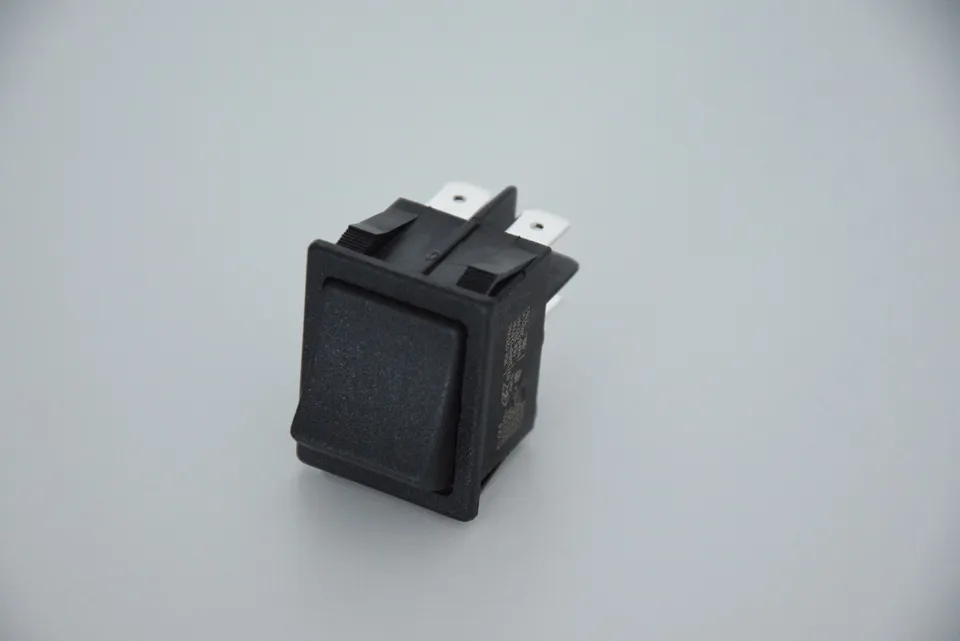 Milantoast SPARE PARTS INT. BEEP BLACK 16A 22x30 UL interrupteur